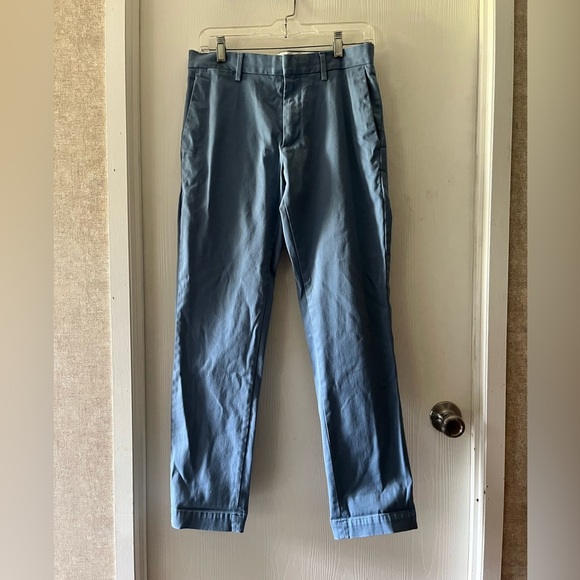 Banana Republic Men's Blue Chinos - Picture 1 of 7